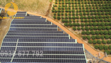 giá pin năng lượng mặt trời