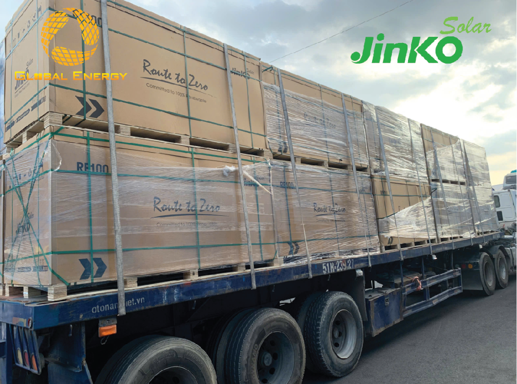 Tấm pin năng lượng mặt trời Jinko 500W và 600W